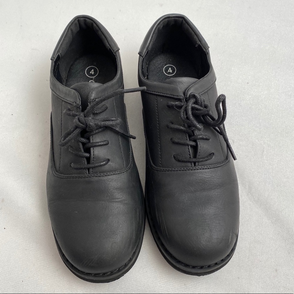 Cat and Jack black lace up dress shoes 4